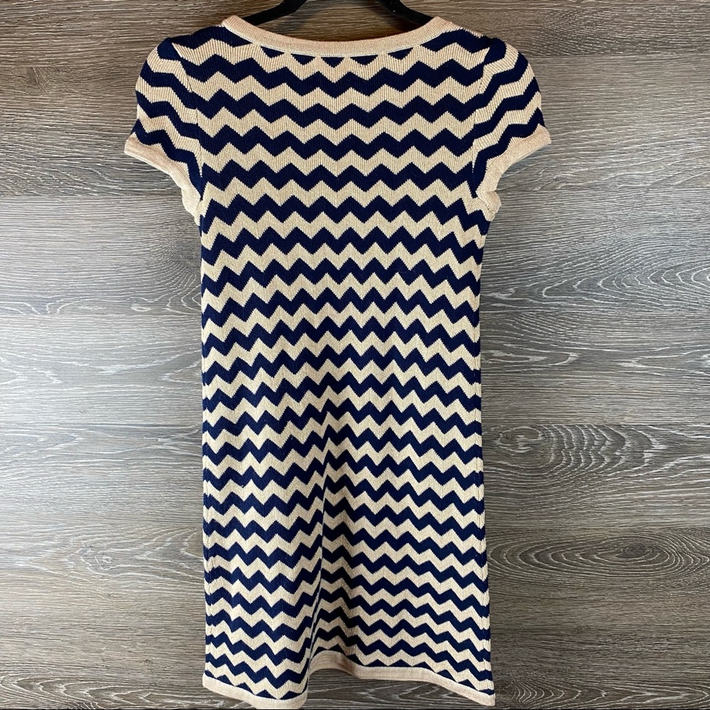 Lilly Pulitzer Short Sleeve Metallic Zig Zag Wool Dress - Picture 6 of 7